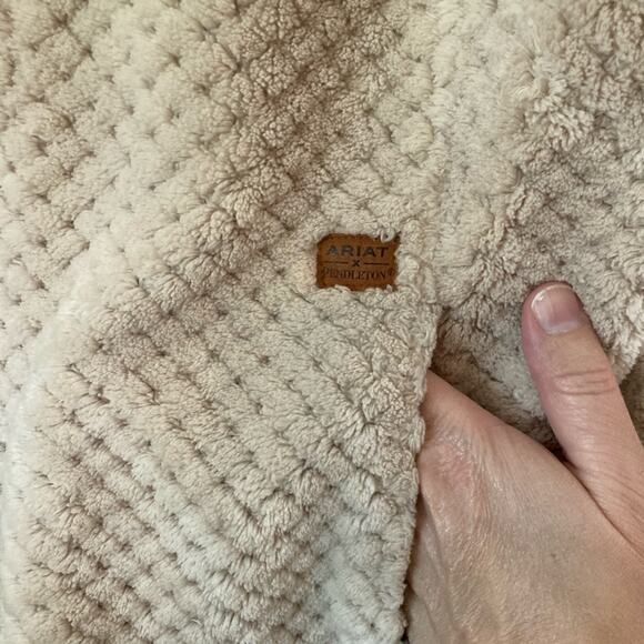 Copied - Ariat Pendleton Reversible Vest Women's Small - Picture 10 of 11